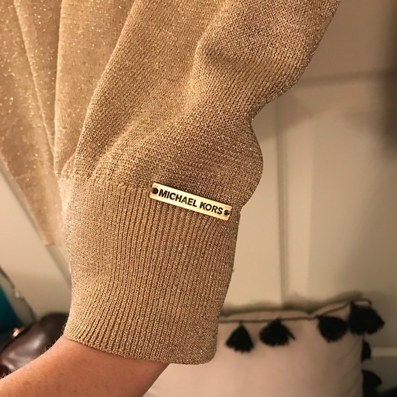 MICHAEL KORS Gold Metallic Tunic Sweater - Picture 4 of 6